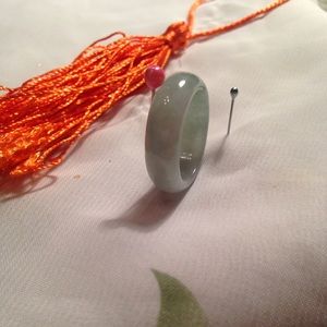 🌹This luck  of the Jade ring is real Jade .🌹